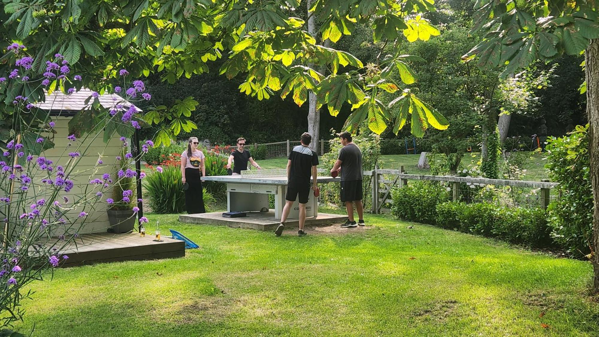 Red River Stables - Peaceful, Beautiful Grounds, Swimming Pool, Central Location For West Cornwall 캠본 외부 사진